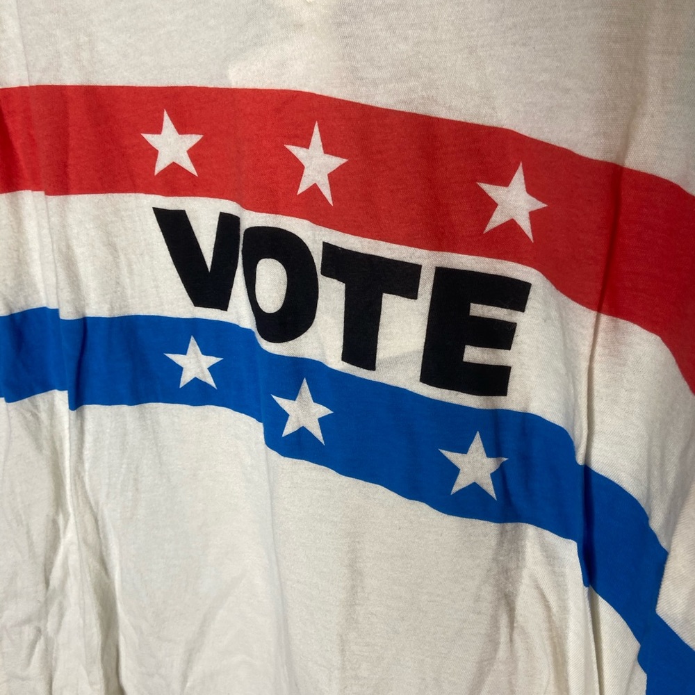 Wildfox VOTE Tee Shirt NWT - Picture 3 of 5